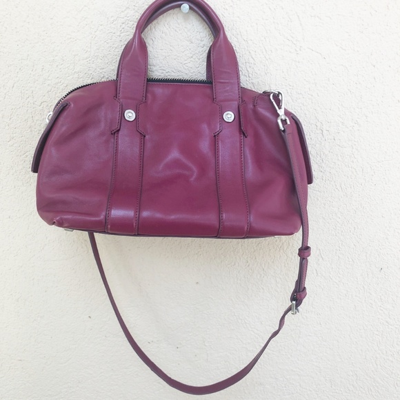 Flynn Maroon Leather Crossbody Roland Barrel Bag - Picture 4 of 8